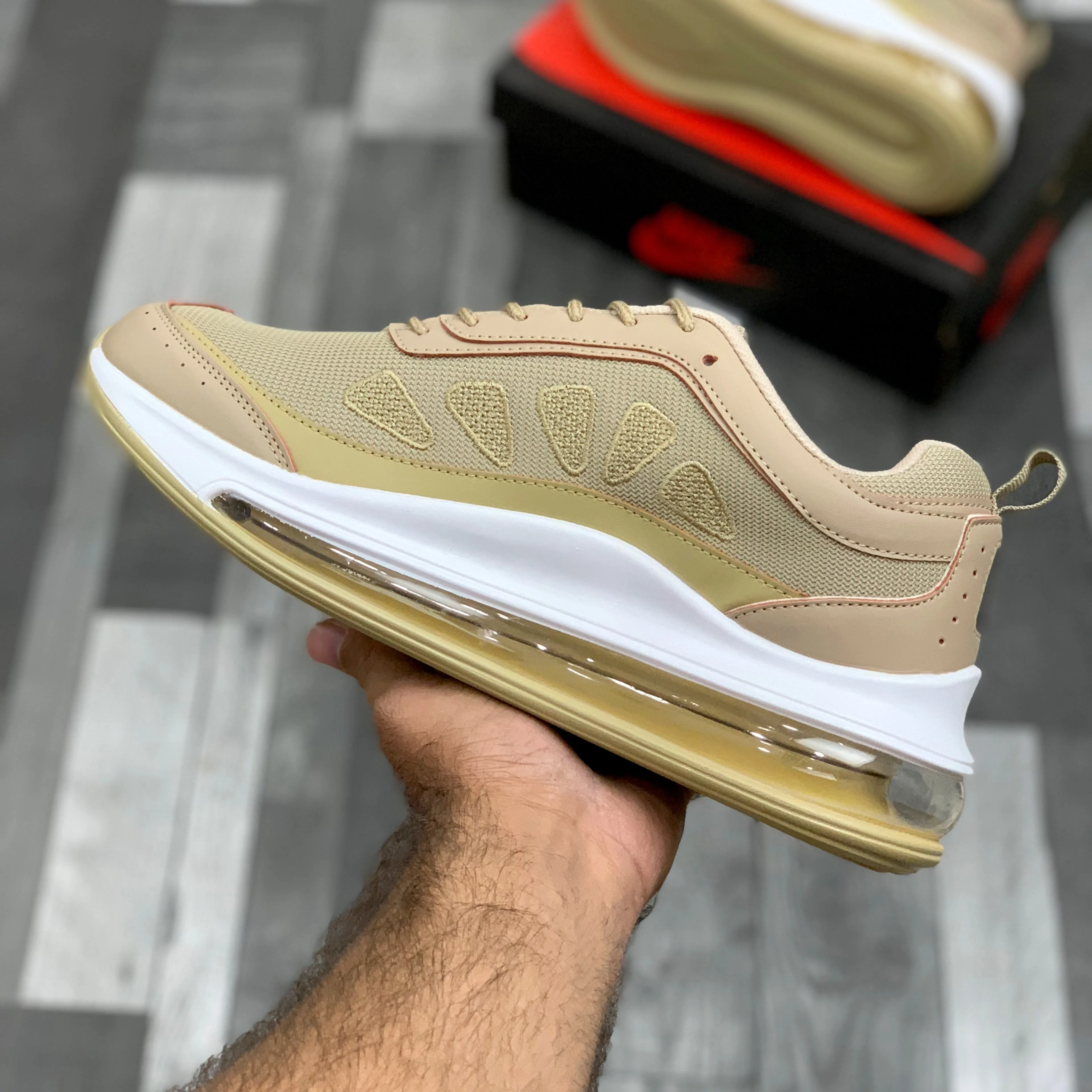 Air Max AP (Taupe)