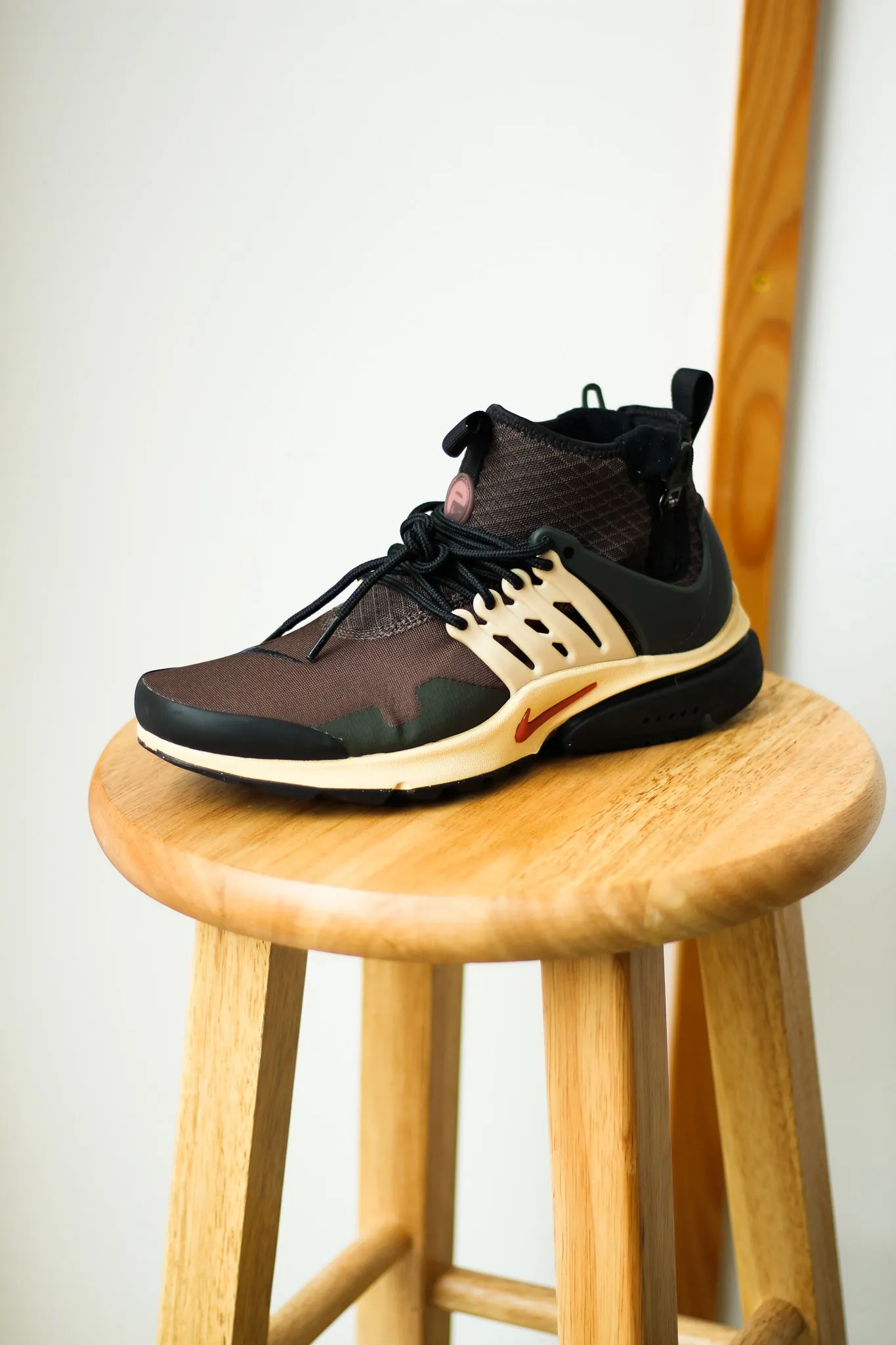 AIR PRESTO MID UTILITY "BAROQUE BROWN"