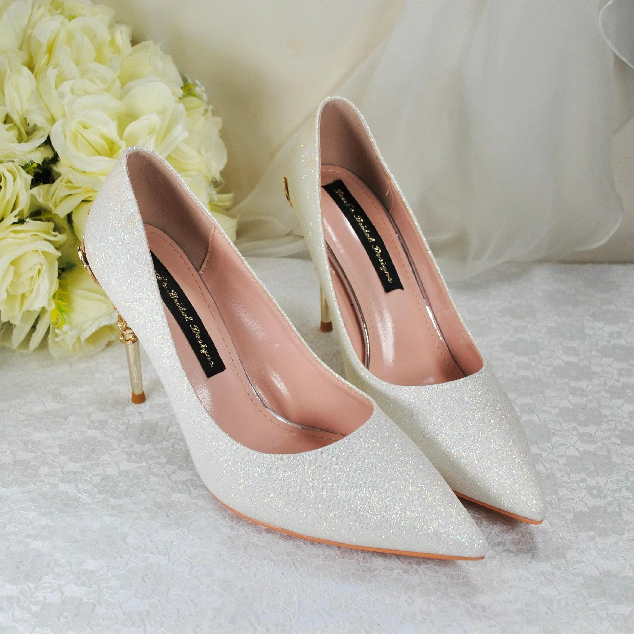 Beautiful Beauty and the Beast Ivory Filigree Vine Heels UK3/US5.5