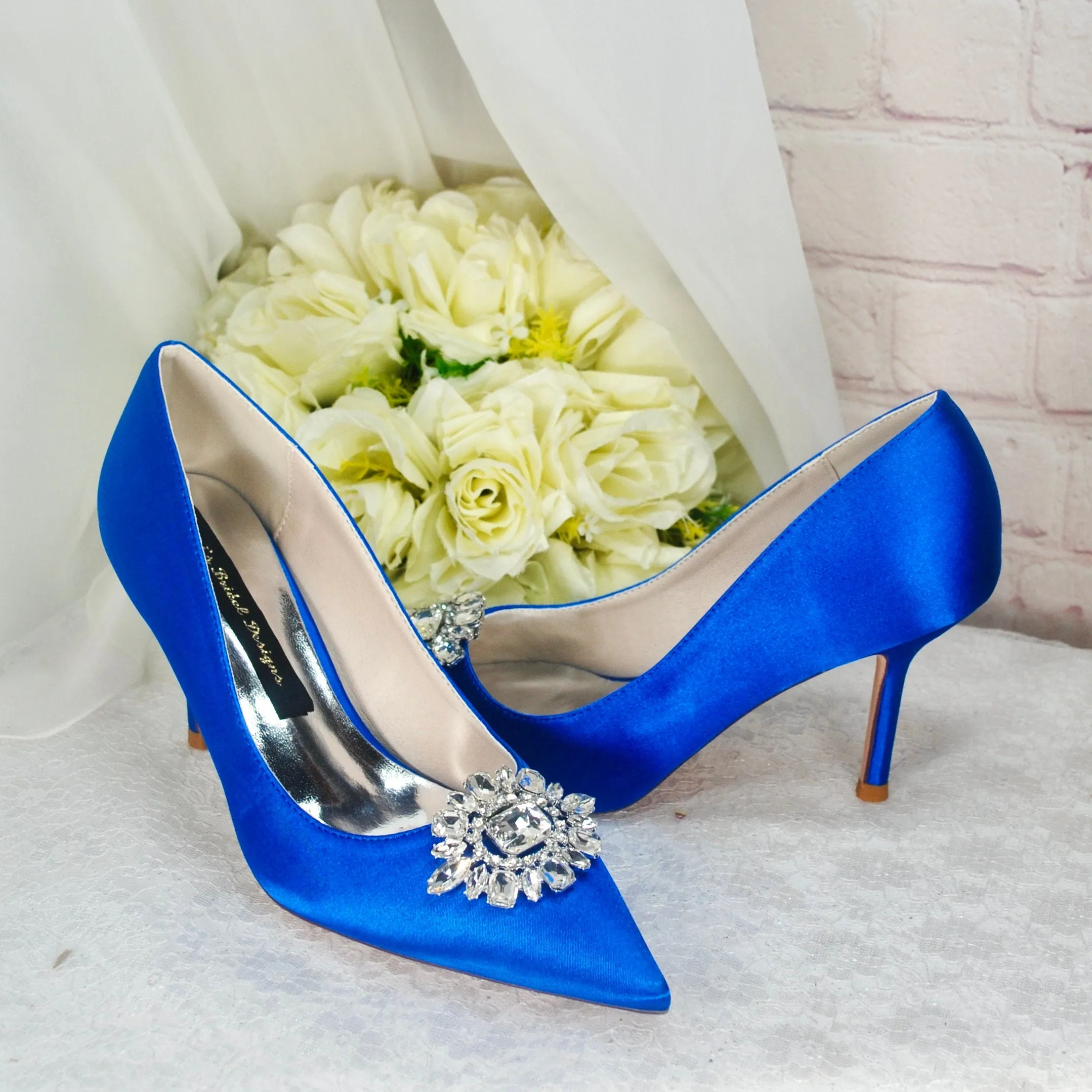 Black Evening Shoes Pointed Court Shoe with Crystal Clip