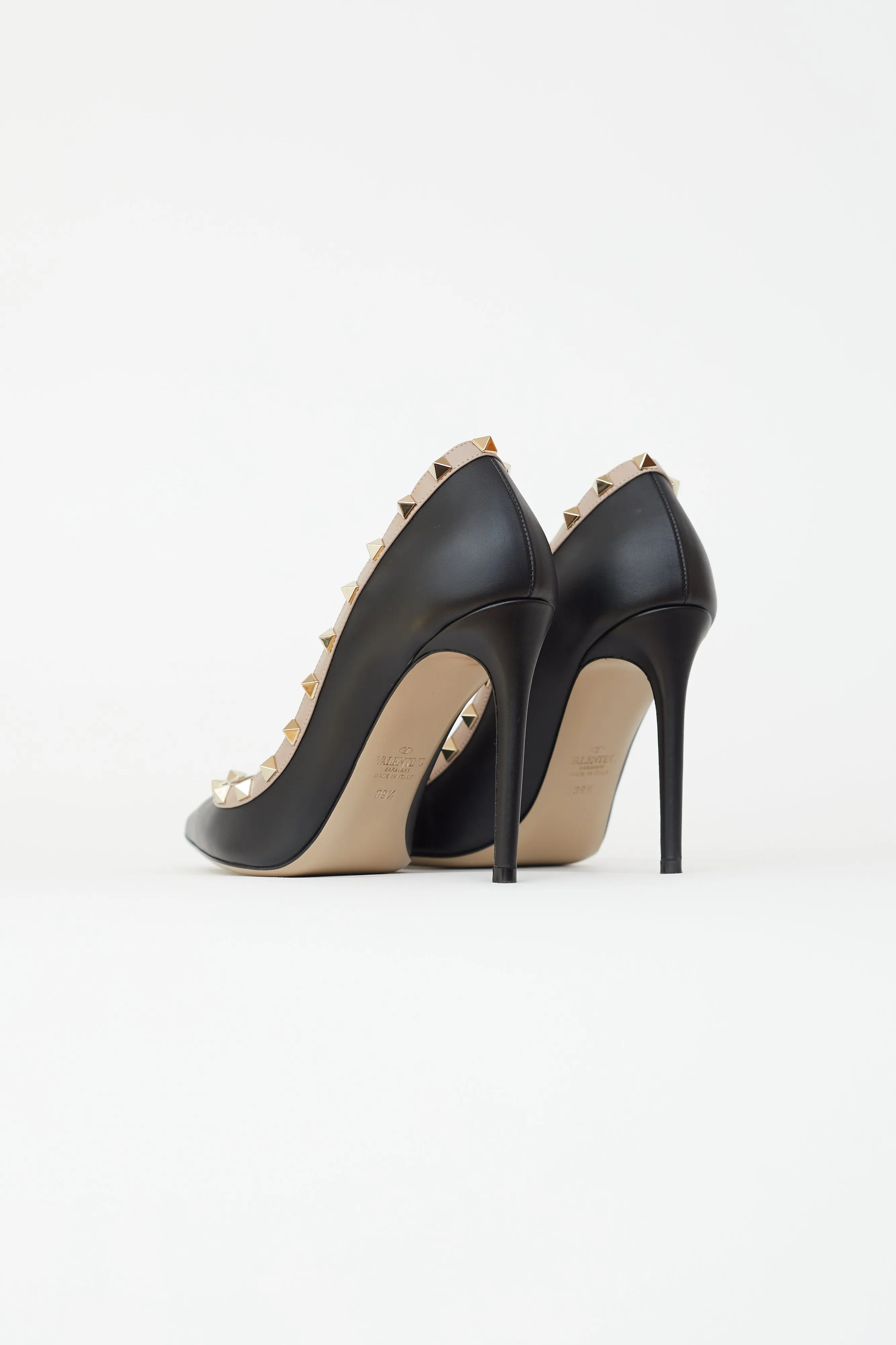 Black Leather Rockstud 100 Beige Trim Pump