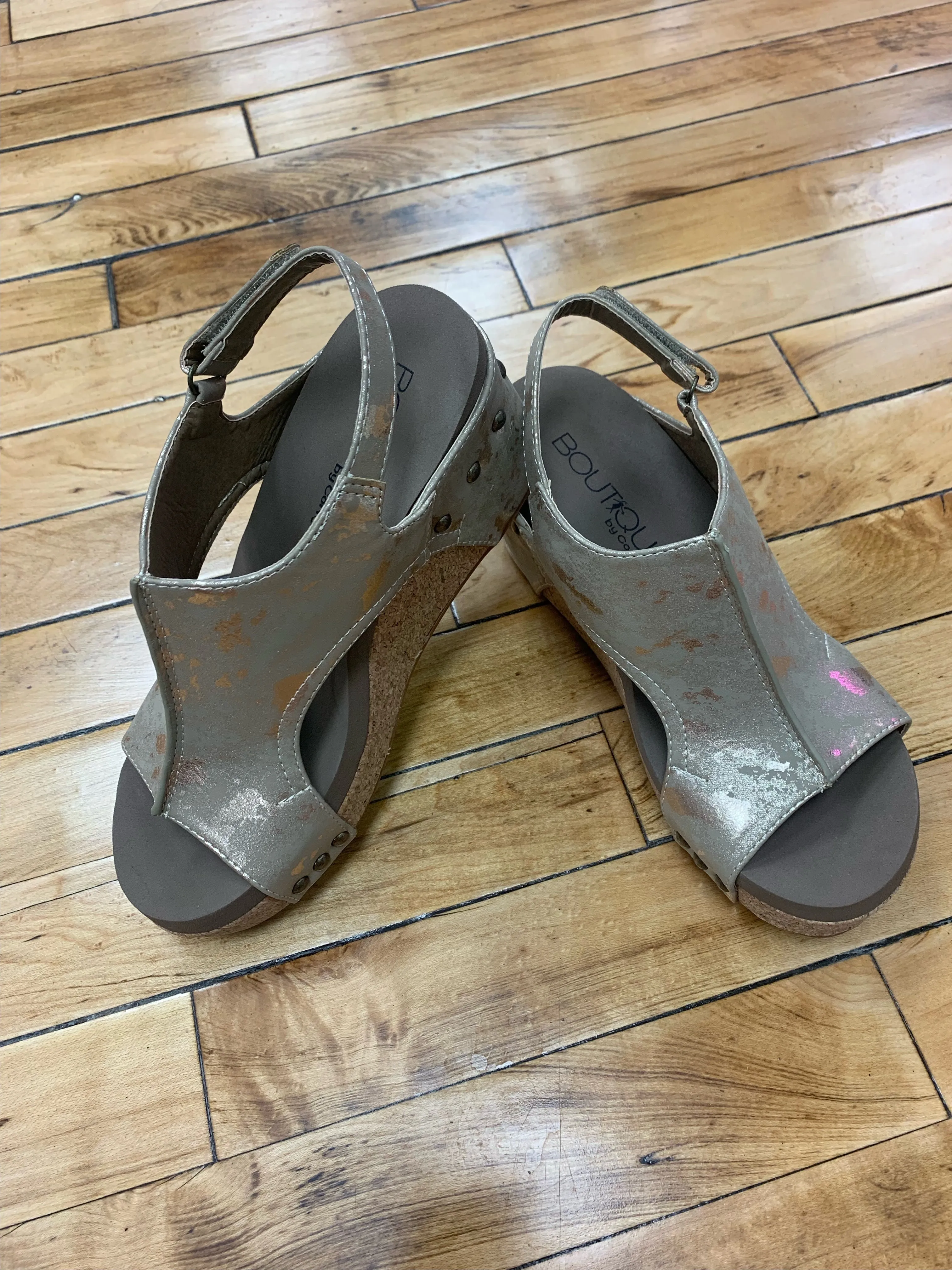 Carley Sandals - Taupe Metallic
