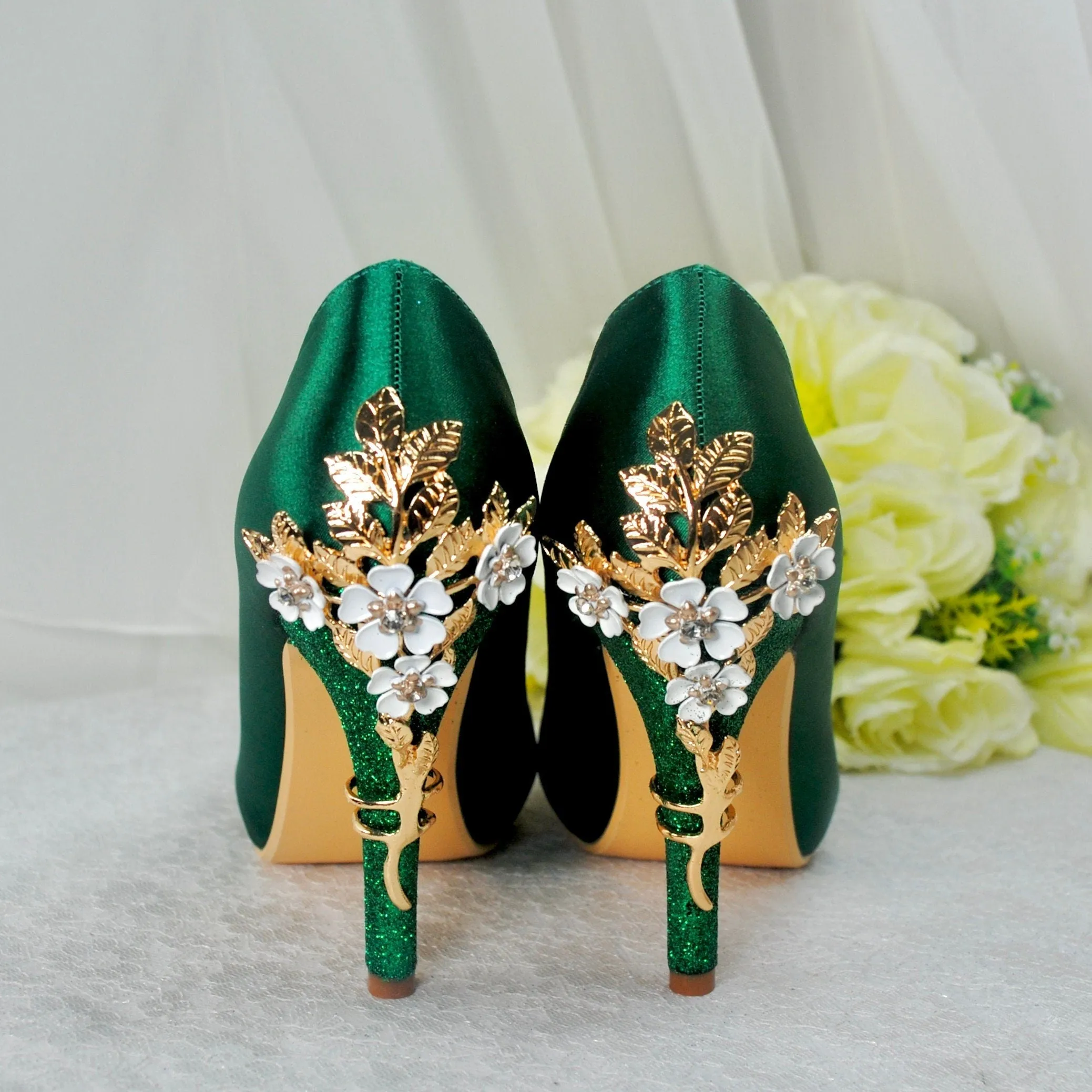 Cherry Blossom -  Emerald Green Round Toe