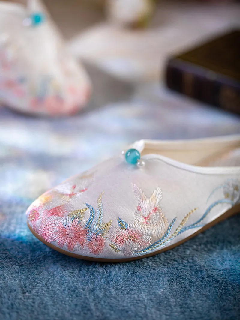 Chinese Style Rabbit and Peach Blossom Embroidered Shoes Slippers