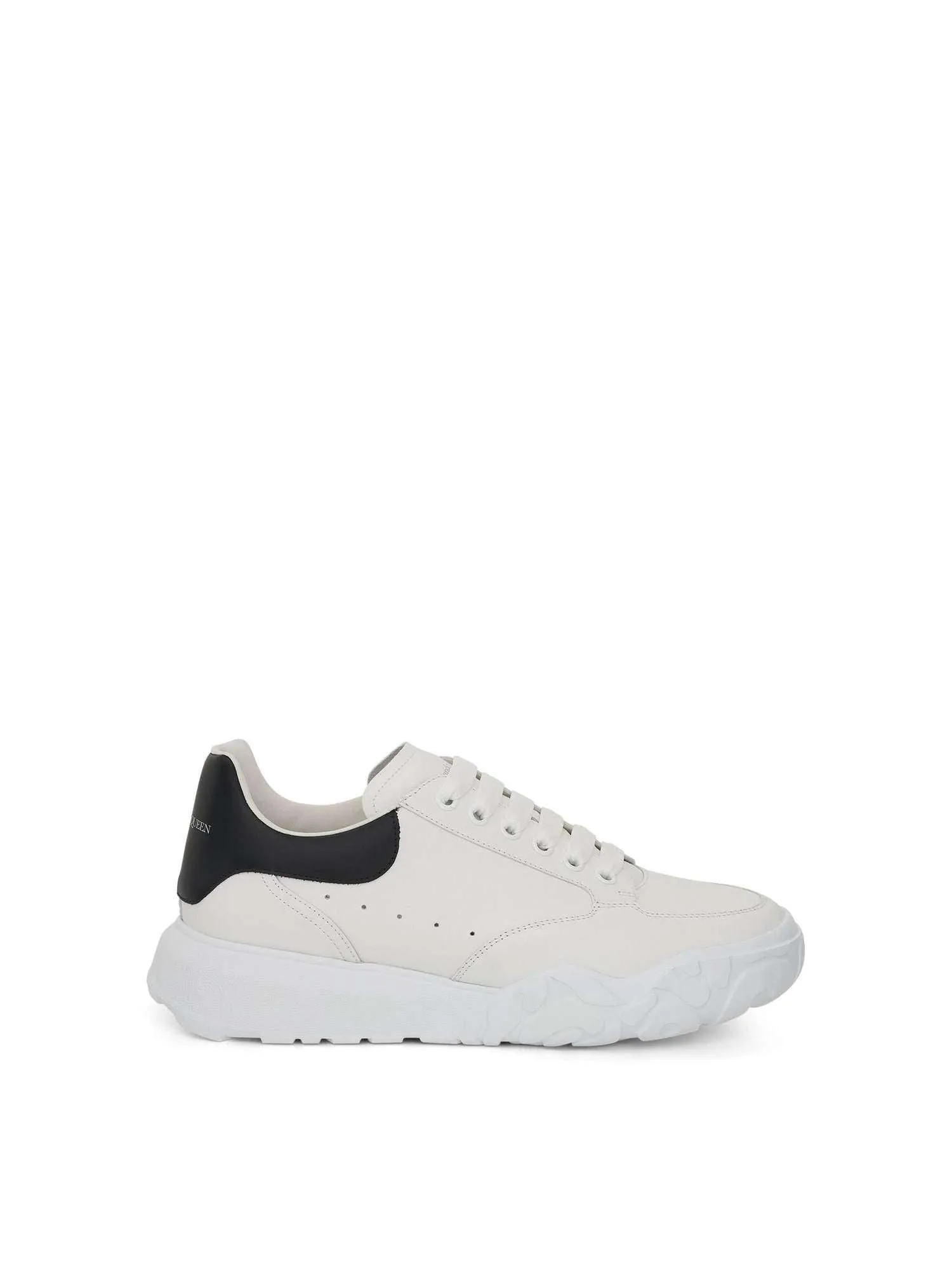 Court Trainer In White/Black