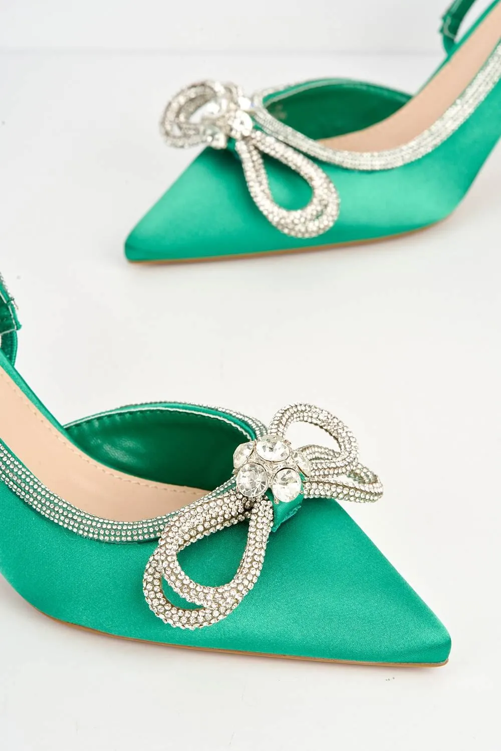 Fleur Diamante Embellished Bow Detail Court Shoes in Green