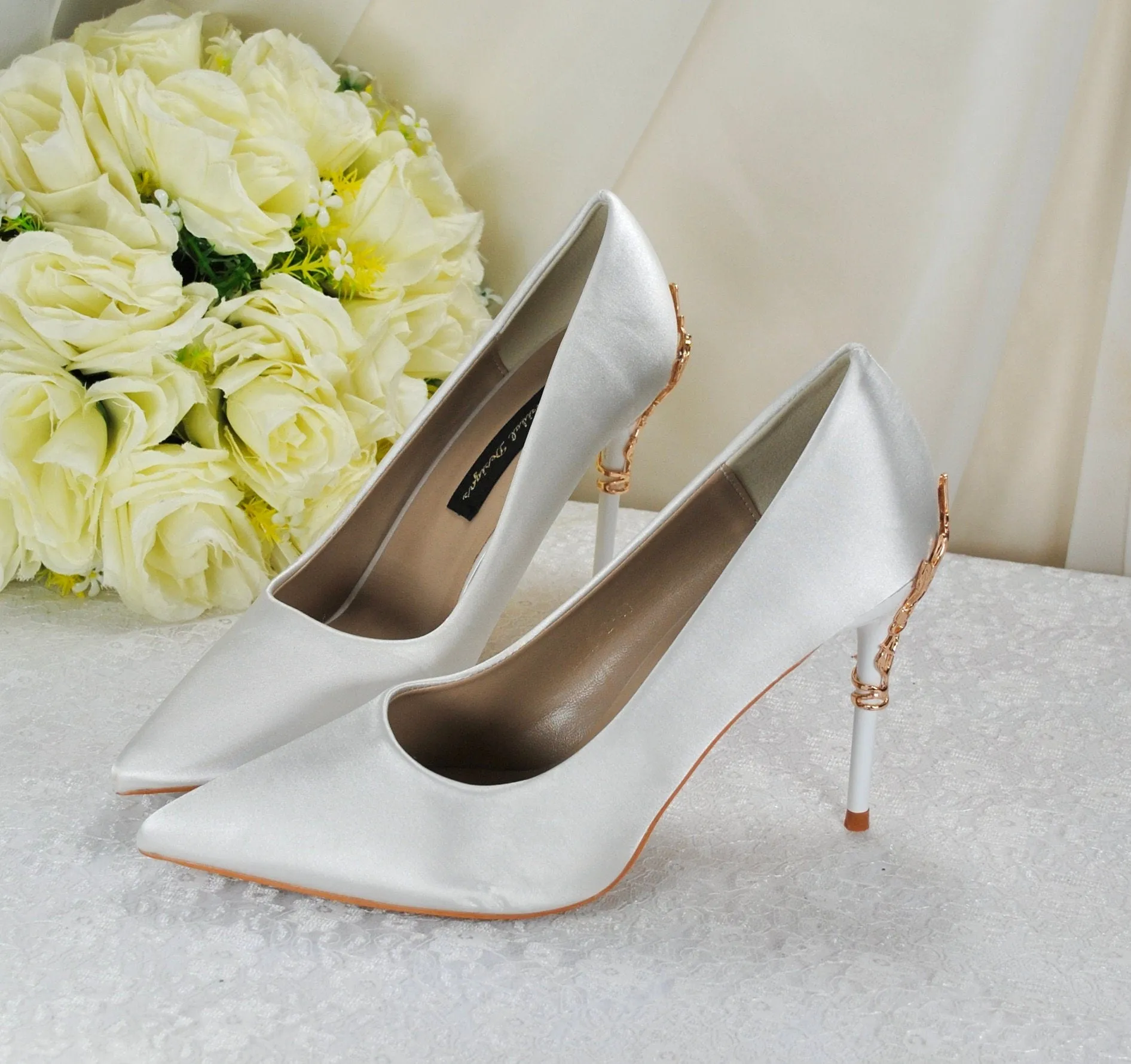 Ivory with Gold Filigree Vine Heels