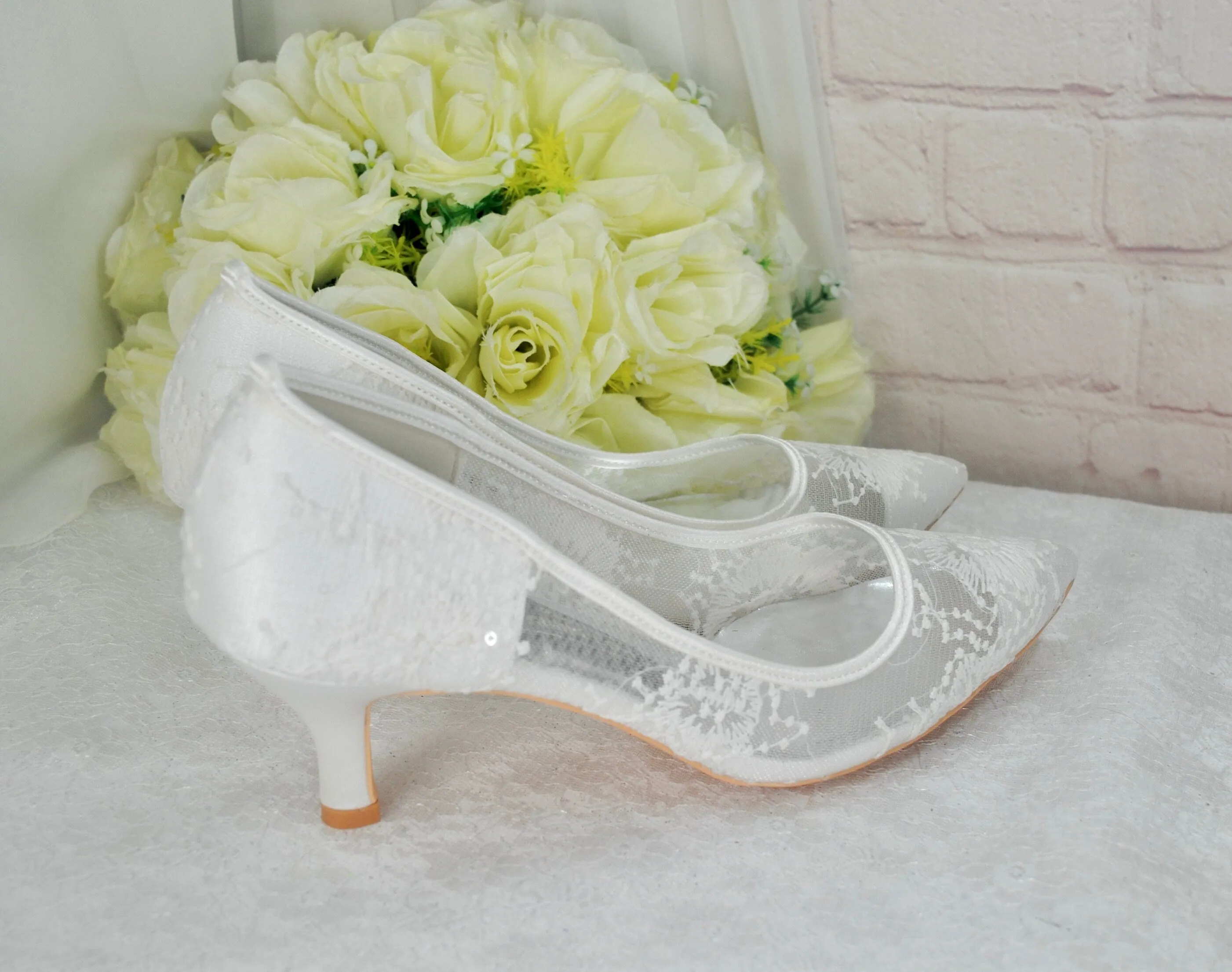 Kitten Heel Lace Bridal Shoes UK5/US7.5