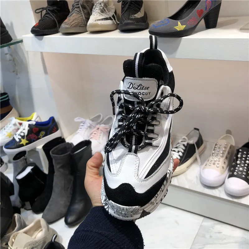 LUXE SEVEN DESIGN CHUNKY TRAINERS IN BLACK AND WHITE