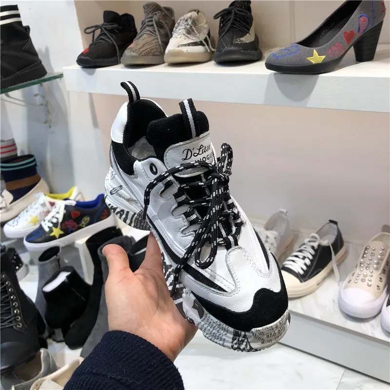 LUXE SEVEN DESIGN CHUNKY TRAINERS IN BLACK AND WHITE