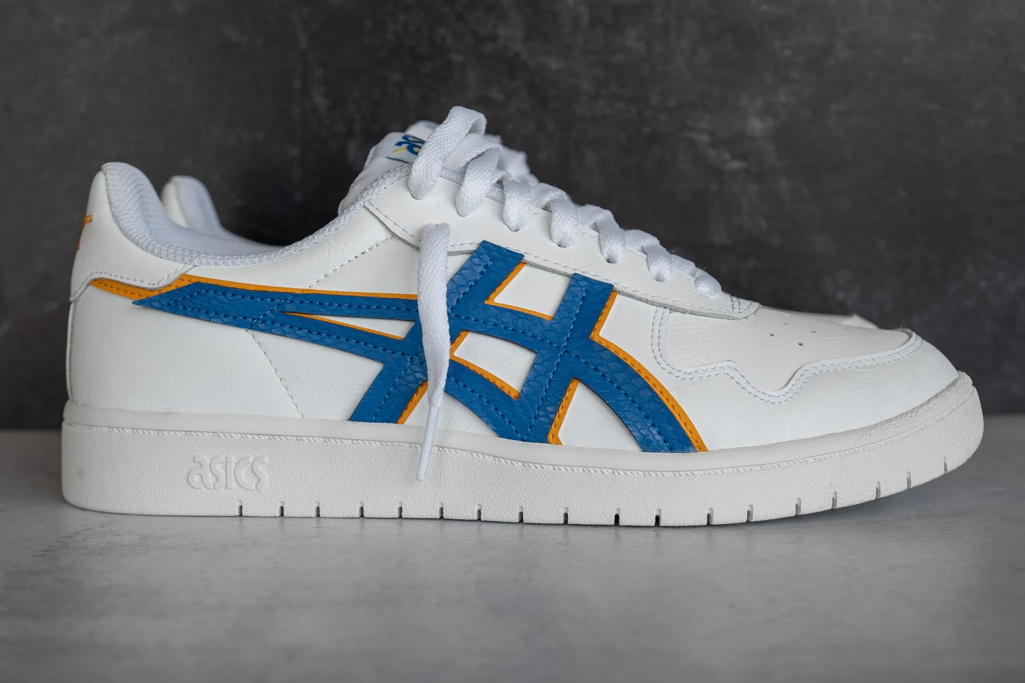 Mens Asics Japan S (White/Lake Drive/Citrus)