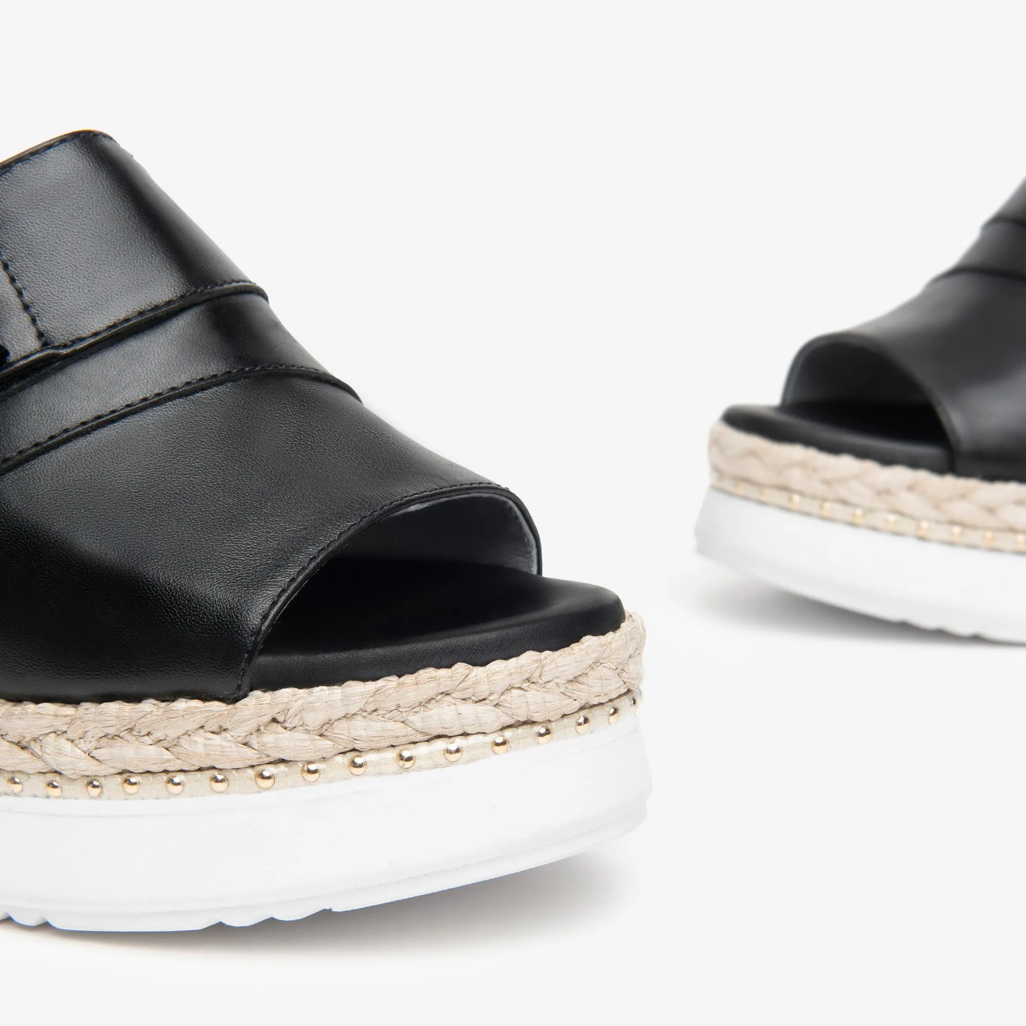 NeroGiardini E410565D10-Sandal