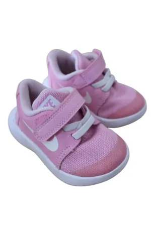 Nike Sneakers, US 4/EUR 19.5