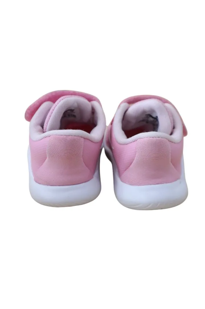 Nike Sneakers, US 4/EUR 19.5