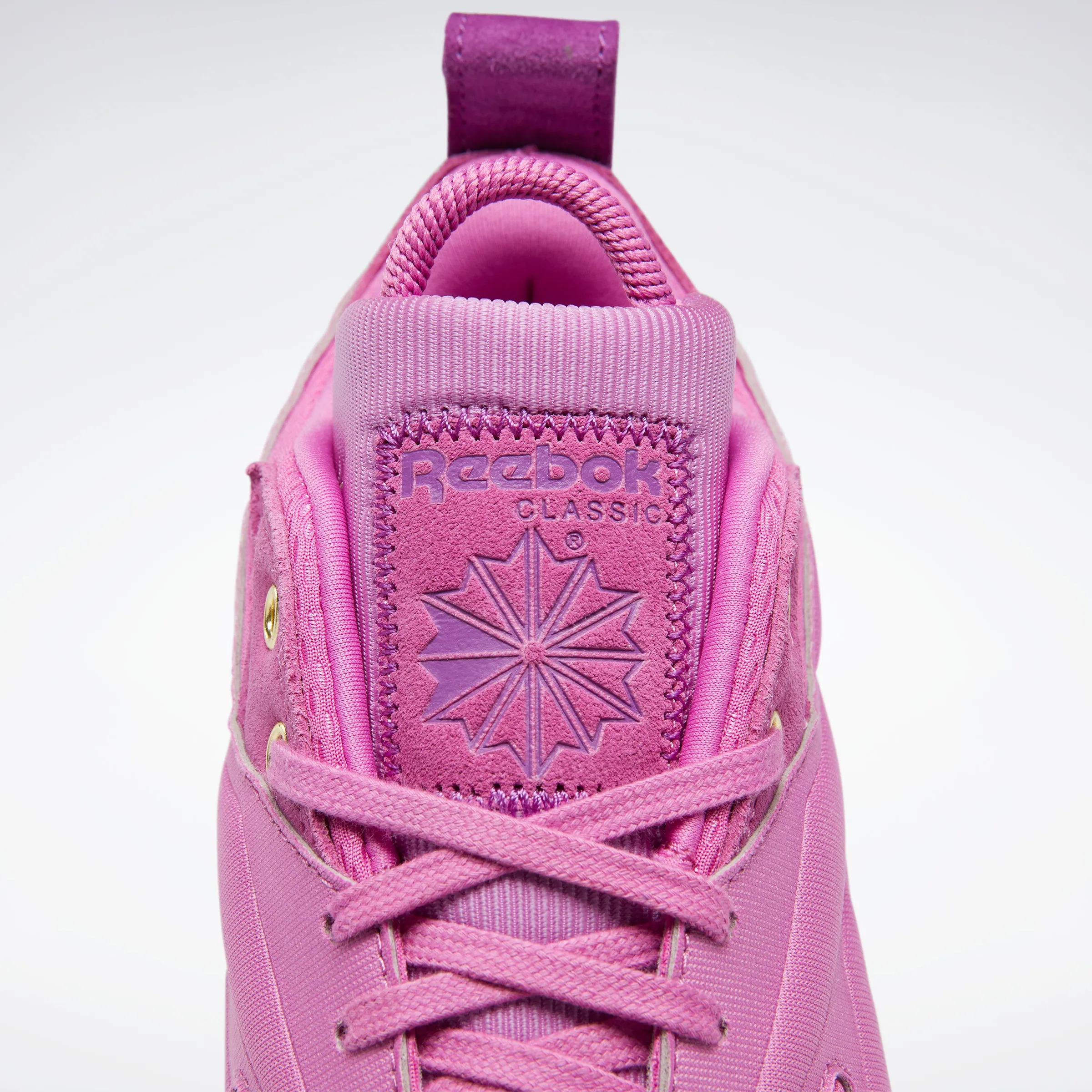 Reebok Footwear Women Cardi B Classic Leather V2 Shoes Ultrab/Auberg/Magold