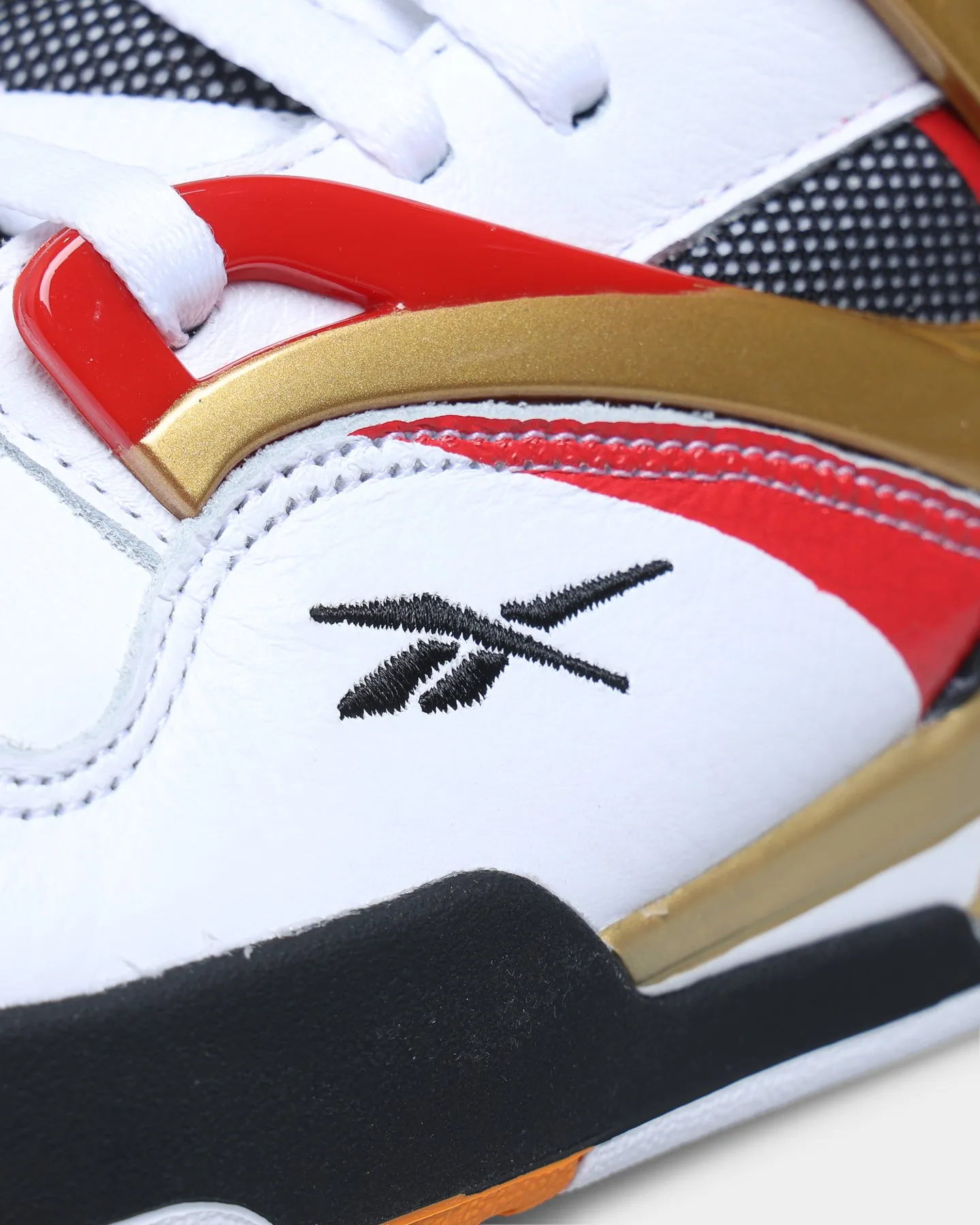 Reebok Pump Omni Zone II White/Black/Red