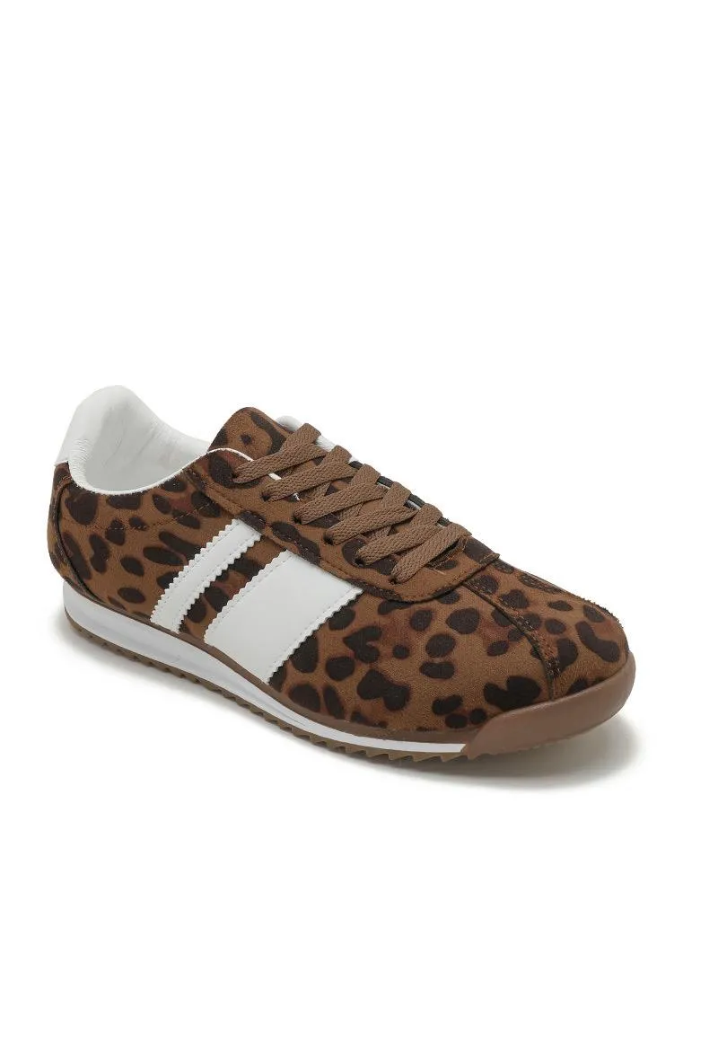 ROUND TOE SIDE LINE STRIPPED DETAILED GUM SOLE TRAINERS IN LEOPARD