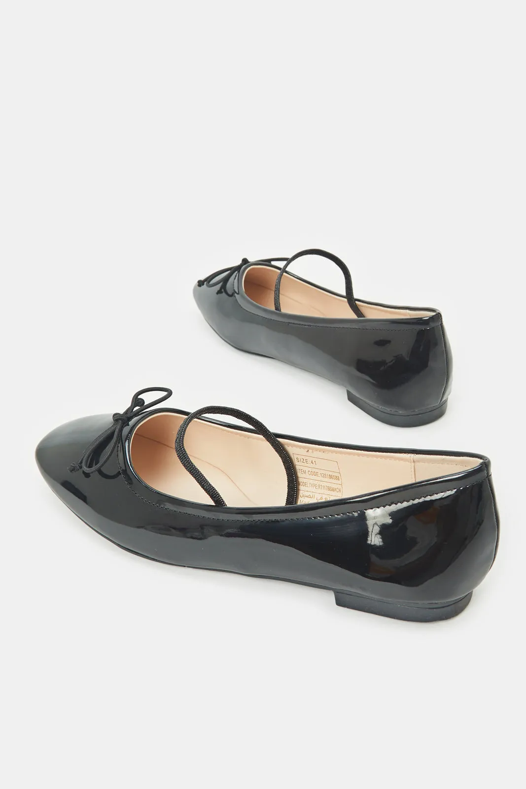 Women Black Plain Patent Ballerina