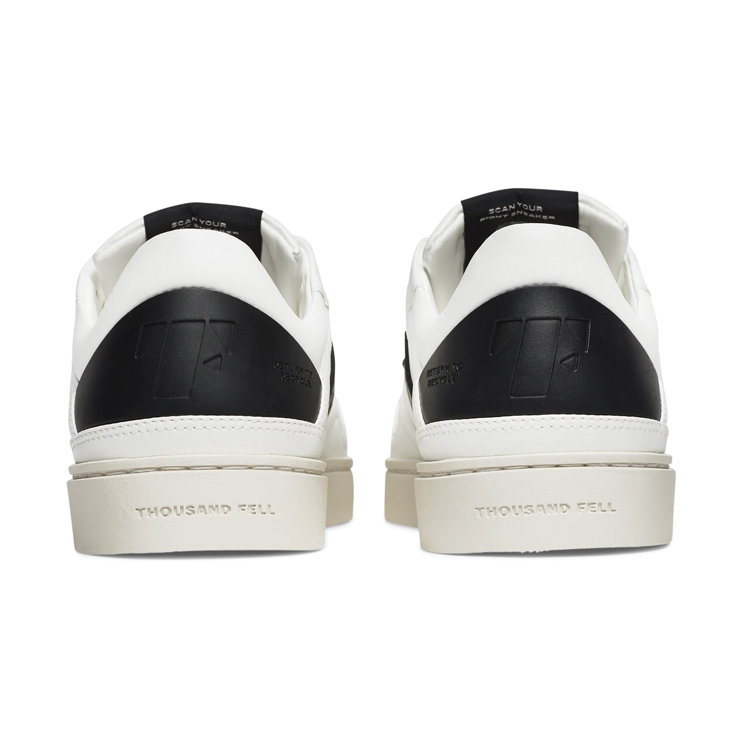 Women's Court (White   Black)