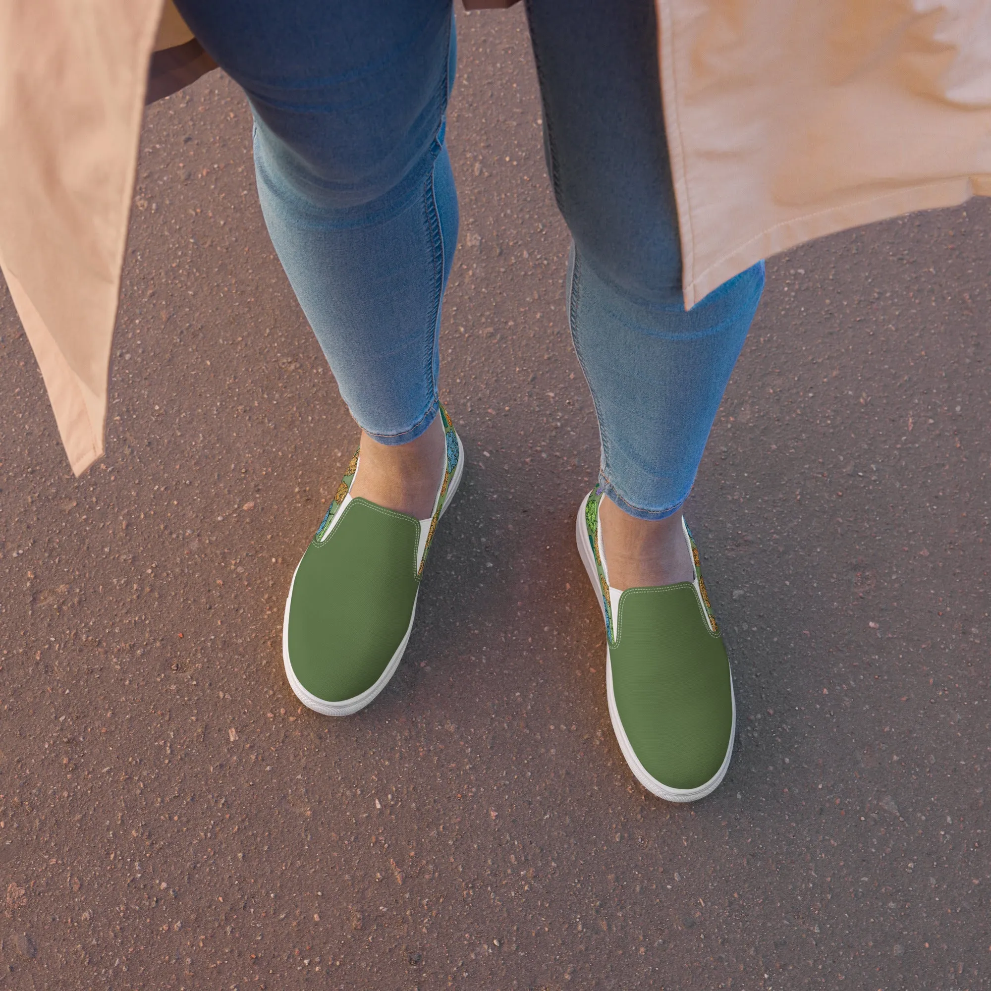 Women’s Mind Your Hops Slip-On Canvas Shoes – Floral & Green