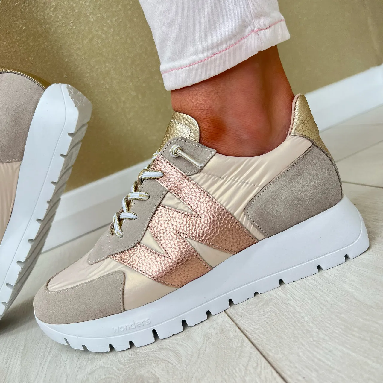 Wonders Beige/Sand/Copper Bungee Lace Slip-On Trainer A-2464