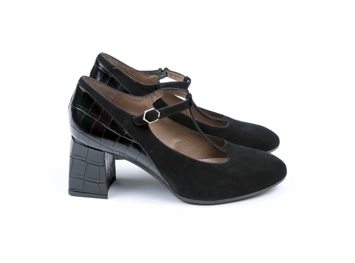 Wonders I-7734 Black Negro Suede Leather T-Bar Court Shoe Made In Spain